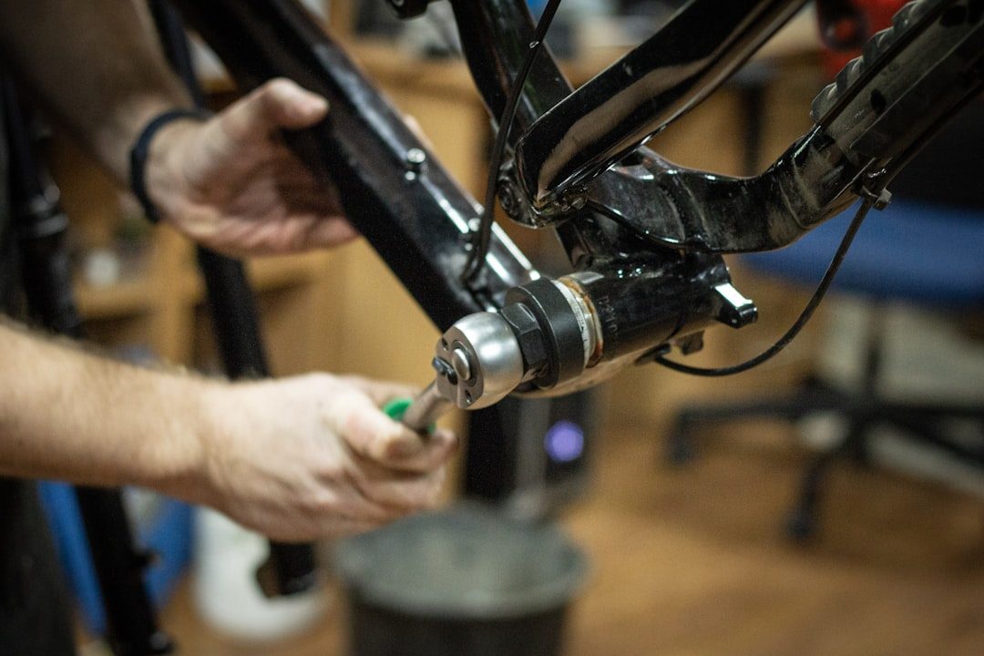 Gravelbike reparatie in Sittard – monteur vervangt versleten cassette